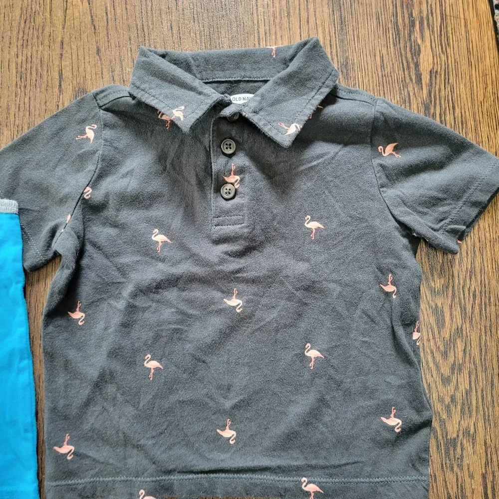 Bundle/Lot of 2 Boy's Tops Size Boy's 18-24 Months